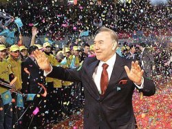 Актюбинцы предложили оставить Назарбаева президентом пожизненно