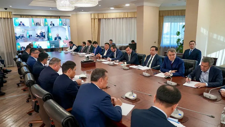 фото пресс-службы правительства