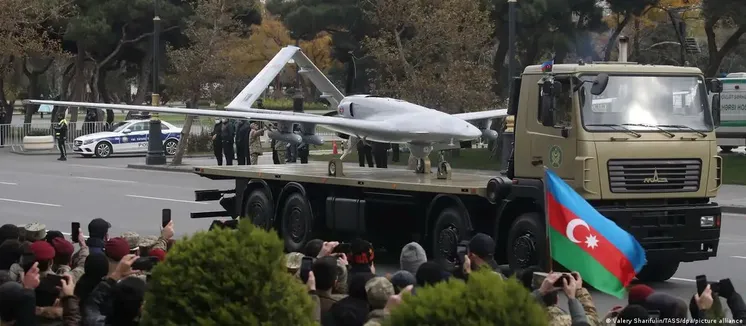 Военный парад в столице Азербайджана Баку (фото из архива)/Фото: Valery Sharifulin/TASS/dpa/picture alliance