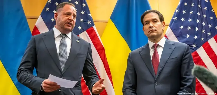 Андрей Ермак и Марко Рубио на пресс-конференции в Женеве/Фото: Martial Trezzini/Keystone/picture alliance