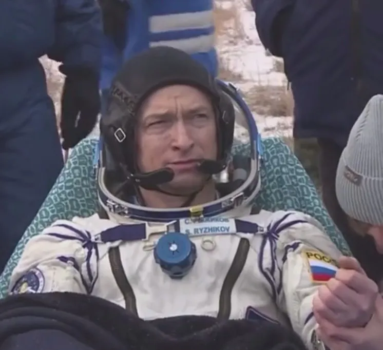 Российский космонавт Сергей Рыжиков