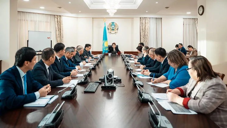 фото пресс-службы правительства