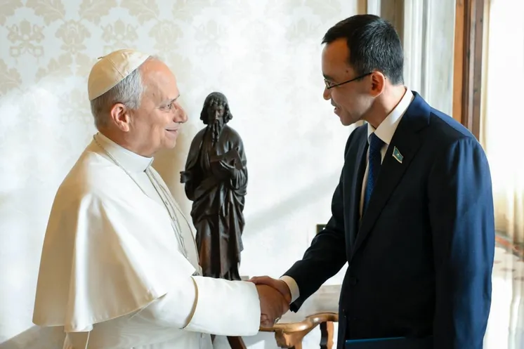 фото Сената Парламента РК