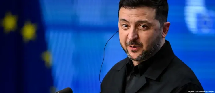 Владимир Зеленский на пресс-конференции во время саммита ЕС в Брюсселе, декабрь 2025 года/Фото: John Thys/AFP/Getty Images