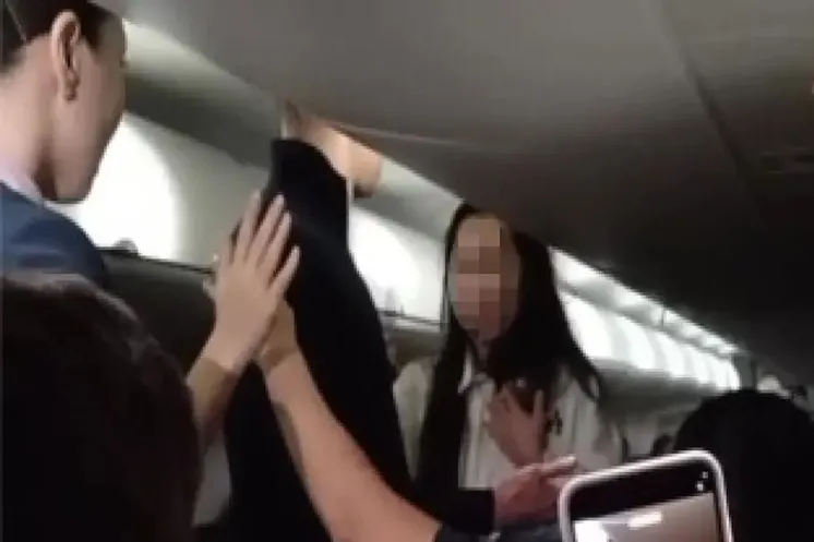 скриншот видео